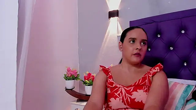 Katty Vega online show from November 7, 2025, 1:26 pm