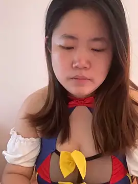 Molly-baby7 online show from November 28, 2025, 7:19 am