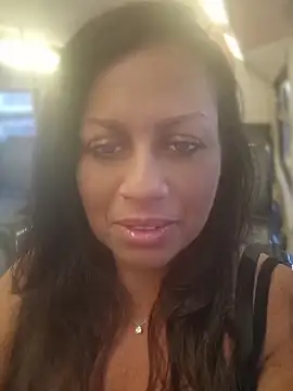 Snapshot of cleo094 chatting on April 7, 2026, 6:10 pm cleo094 online show from April 7, 2026, 6:10 pm