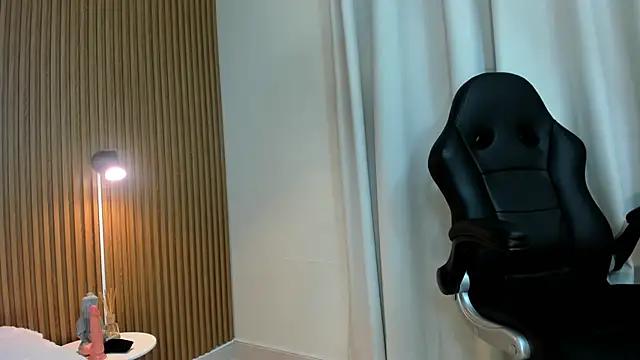 Snapshot of sofia_danss chatting on November 7, 2025, 6:29 am sofia danss online show from November 7, 2025, 6:29 am