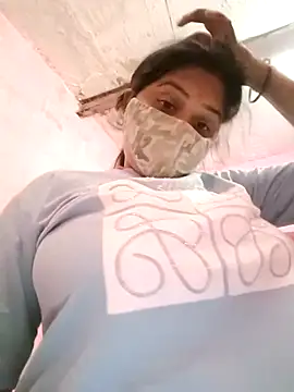 Janhvi bhabhi ji online show from November 18, 2025, 3:21 am