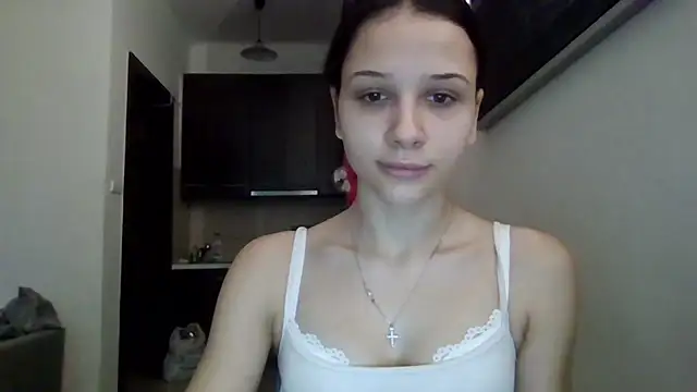 CarmenBody online show from November 28, 2025, 10:59 am