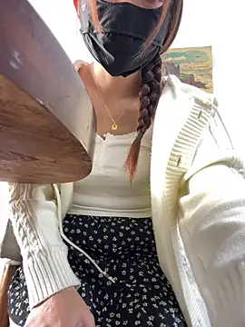 Snapshot of Cara-02 chatting on March 17, 2026, 2:58 am Cara-02 online show from March 17, 2026, 2:58 am