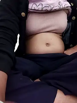 Snapshot of Chandnnii chatting on November 15, 2025, 2:21 pm Chandnnii online show from November 15, 2025, 2:21 pm