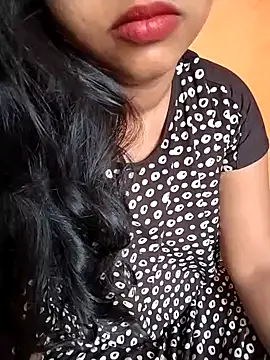 Snapshot of Sexy_Divya__ chatting on May 17, 2026, 12:43 am Sexy Divya online show from May 17, 2026, 12:43 am