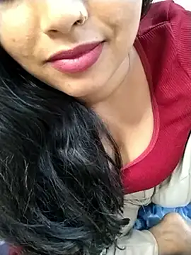 Snapshot of Sexy_Divya__ chatting on May 5, 2026, 1:14 pm Sexy Divya online show from May 5, 2026, 1:14 pm