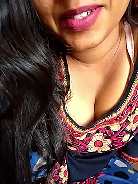 Snapshot of Sexy_Divya__ chatting on May 6, 2026, 1:20 am Sexy Divya online show from May 6, 2026, 1:20 am