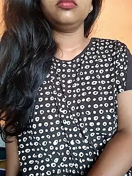 Snapshot of Sexy_Divya__ chatting on May 28, 2026, 1:02 am Sexy Divya online show from May 28, 2026, 1:02 am