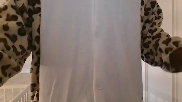 CuteDaddy92 online show from December 16, 2025, 9:02 am