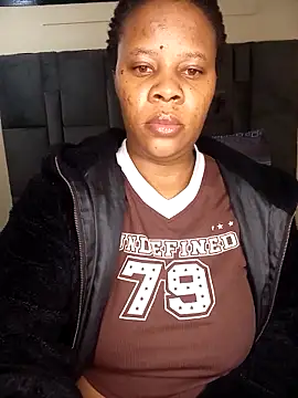 Emmylove-xr25 online show from April 30, 2026, 7:48 am