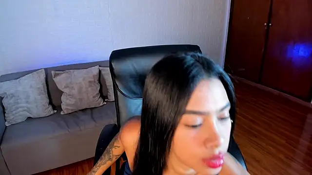 Snapshot of Saara_Corraless chatting on November 19, 2025, 7:25 pm Saara Corraless online show from November 19, 2025, 7:25 pm