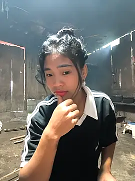 Lynly k2 online show from December 16, 2025, 3:00 am