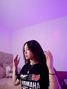 Snapshot of _Pariiss chatting on April 10, 2026, 11:12 pm Pariiss online show from April 10, 2026, 11:12 pm