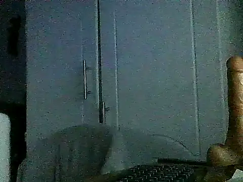 Snapshot of dirtysluttyfist chatting on November 23, 2025, 1:10 pm dirtysluttyfist online show from November 23, 2025, 1:10 pm