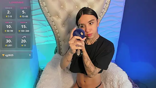 Melany 27 online show from February 16, 2026, 12:26 pm