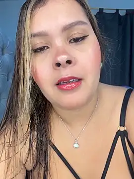 Snapshot of MelodySanz chatting on June 4, 2026, 11:31 pm MelodySanz online show from June 4, 2026, 11:31 pm