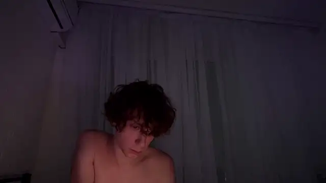 JasperWonder online show from November 7, 2025, 10:35 pm