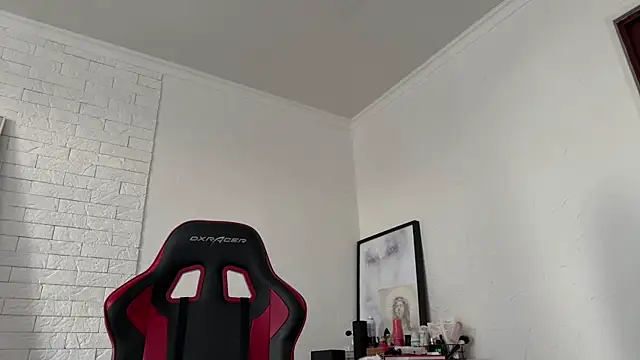 JasperWonder online show from November 23, 2025, 12:59 pm