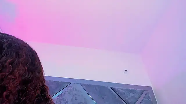 luciagray1 online show from November 16, 2025, 11:41 pm