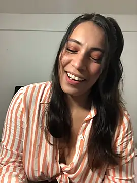 Vianca Costt online show from January 13, 2026, 4:05 am