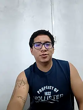 MiltonCede online show from November 7, 2025, 11:08 pm