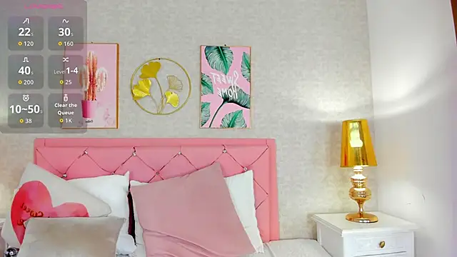 cristal kane online show from December 13, 2025, 8:04 pm