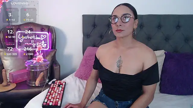 Snapshot of maripa0__69 chatting on February 12, 2026, 12:43 am maripa0 69 online show from February 12, 2026, 12:43 am