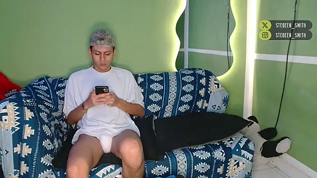 Snapshot of stebeen_smithh chatting on February 21, 2026, 12:29 pm stebeen smithh online show from February 21, 2026, 12:29 pm