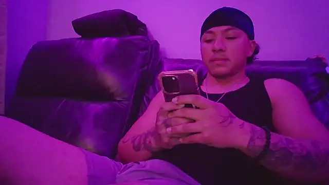 Nando2312 online show from November 8, 2025, 11:52 pm