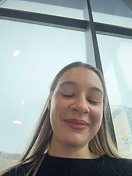 SashaCatt online show from April 3, 2026, 8:43 am