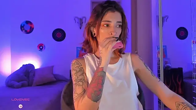 Snapshot of rotwallace chatting on January 9, 2026, 1:12 am rotwallace online show from January 9, 2026, 1:12 am