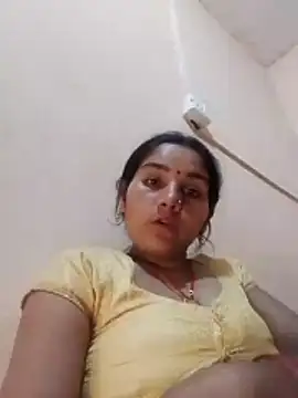 Snapshot of Seema_ji12 chatting on March 5, 2026, 5:48 am Seema ji12 online show from March 5, 2026, 5:48 am