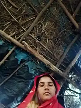 Snapshot of Seema_ji12 chatting on April 16, 2026, 12:55 am Seema ji12 online show from April 16, 2026, 12:55 am