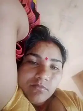 Snapshot of Seema_ji12 chatting on March 6, 2026, 1:00 am Seema ji12 online show from March 6, 2026, 1:00 am