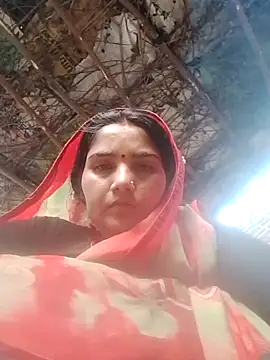 Snapshot of Seema_ji12 chatting on April 8, 2026, 1:18 am Seema ji12 online show from April 8, 2026, 1:18 am