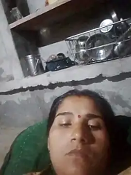 Snapshot of Seema_ji12 chatting on April 2, 2026, 4:24 pm Seema ji12 online show from April 2, 2026, 4:24 pm