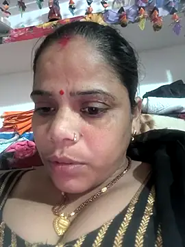 Hot suini online show from February 10, 2026, 6:45 am