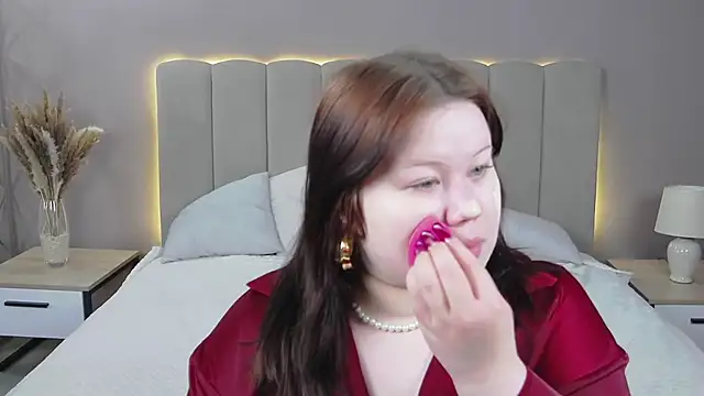 EvaNova  online show from March 8, 2026, 9:34 am