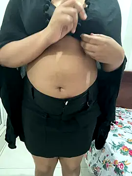 Snapshot of Ramishika chatting on November 10, 2025, 6:57 pm Ramishika online show from November 10, 2025, 6:57 pm