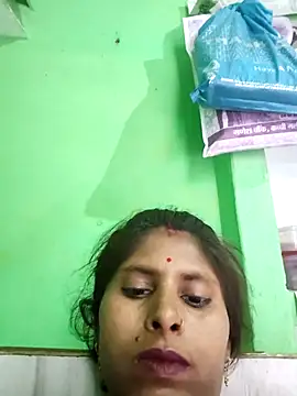 Snapshot of Maya_mohni chatting on April 26, 2026, 1:47 am Maya mohni online show from April 26, 2026, 1:47 am