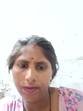 Snapshot of Maya_mohni chatting on May 29, 2026, 6:19 am Maya mohni online show from May 29, 2026, 6:19 am