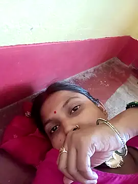 Snapshot of Hotbhabhi_089 chatting on April 12, 2026, 7:33 am Hotbhabhi 089 online show from April 12, 2026, 7:33 am