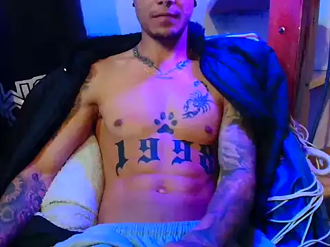 logan  777 online show from November 14, 2025, 2:15 am