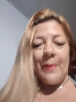 Snapshot of karlaanqui1 chatting on March 9, 2026, 11:03 am karlaanqui1 online show from March 9, 2026, 11:03 am