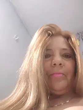 Snapshot of karlaanqui1 chatting on February 2, 2026, 11:31 am karlaanqui1 online show from February 2, 2026, 11:31 am