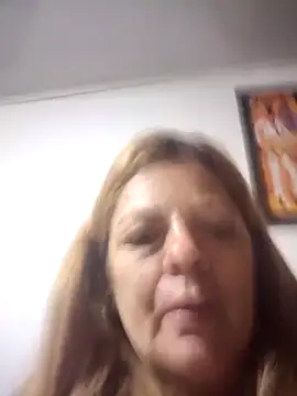 karlaanqui1 online show from May 18, 2026, 9:47 am