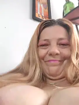 Snapshot of karlaanqui1 chatting on March 29, 2026, 7:37 pm karlaanqui1 online show from March 29, 2026, 7:37 pm