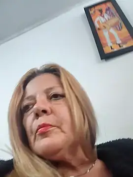 Snapshot of karlaanqui1 chatting on March 8, 2026, 3:48 pm karlaanqui1 online show from March 8, 2026, 3:48 pm