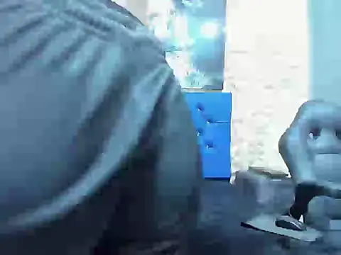 Snapshot of ElanGiraldo chatting on March 25, 2026, 11:53 am ElanGiraldo online show from March 25, 2026, 11:53 am