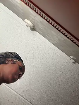 Snapshot of ToyaThick chatting on March 7, 2026, 12:32 pm ToyaThick online show from March 7, 2026, 12:32 pm